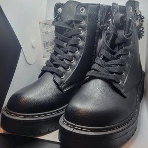 NWT Sugar Combat Boots